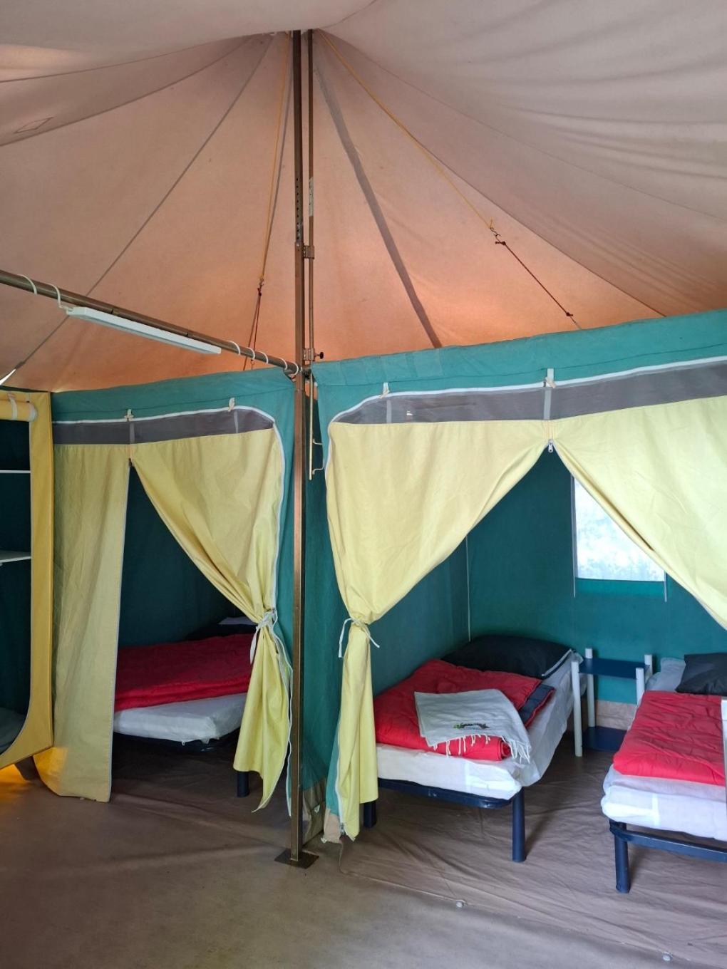 Camping Le Pont D'Allagnon Lempdes sur Allagnon Екстериор снимка