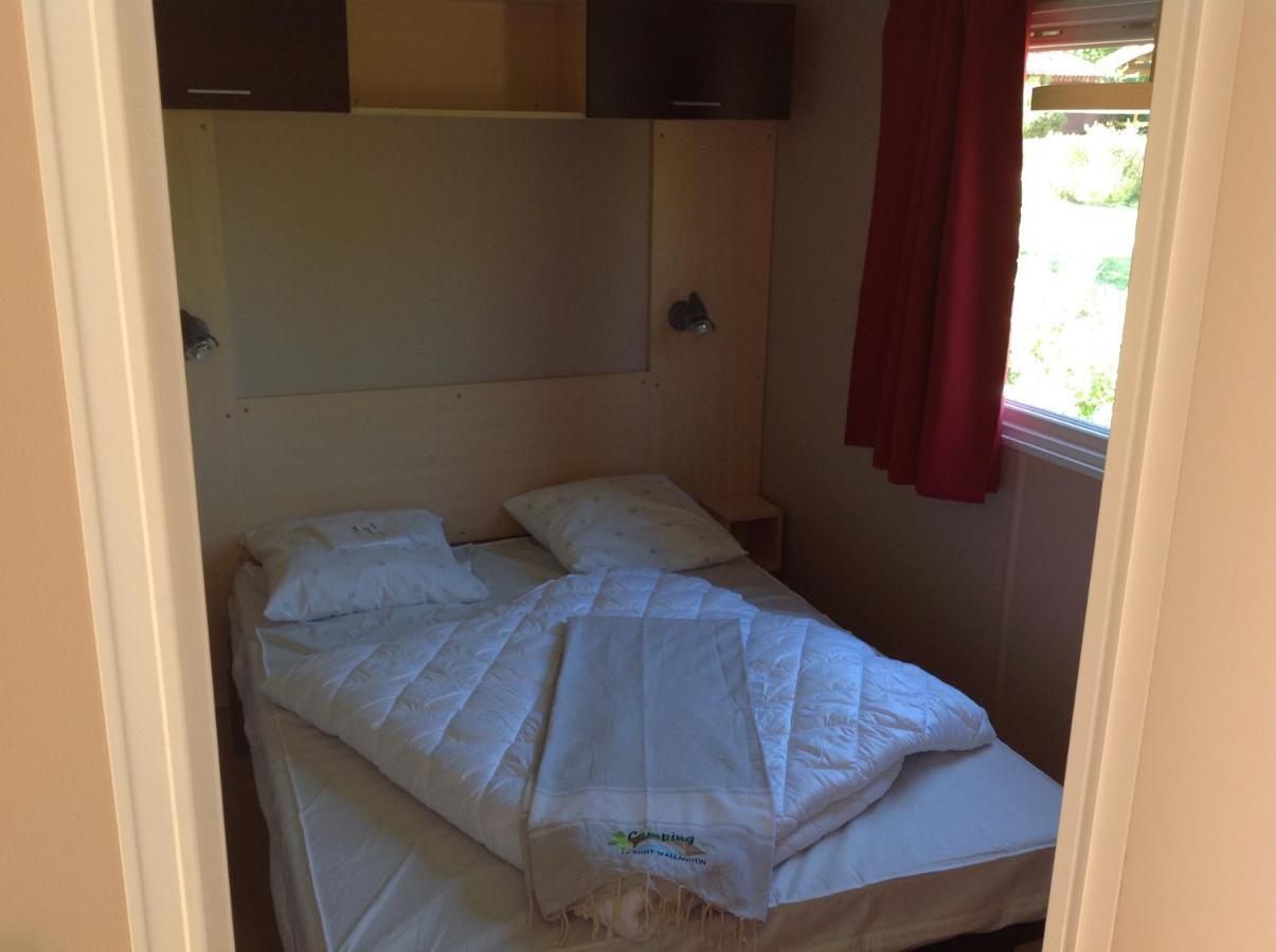 Camping Le Pont D'Allagnon Lempdes sur Allagnon Екстериор снимка